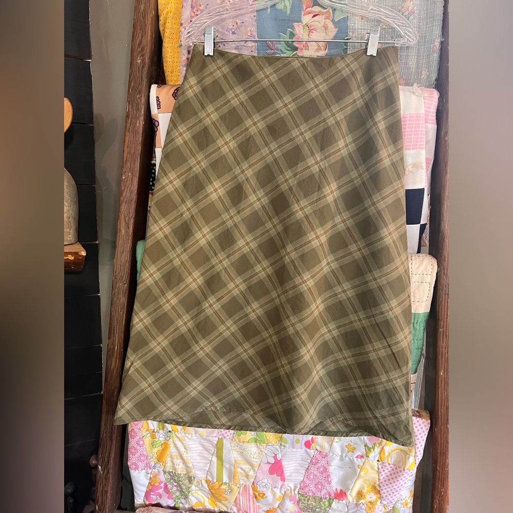 Minga London plaid skirt size 8